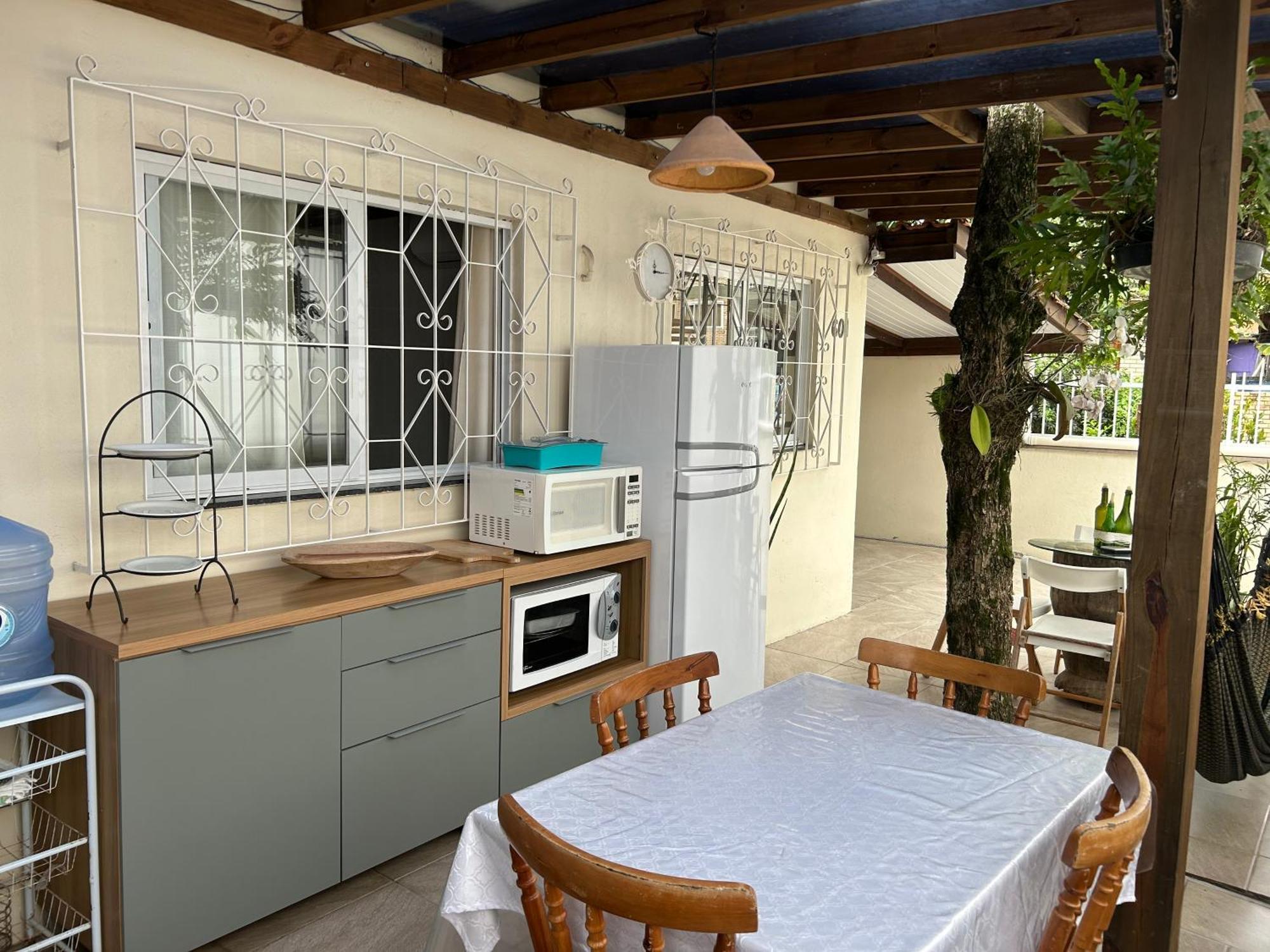 בומבינאס Casa Da Arvore Rua Pescada Amarela מראה חיצוני תמונה